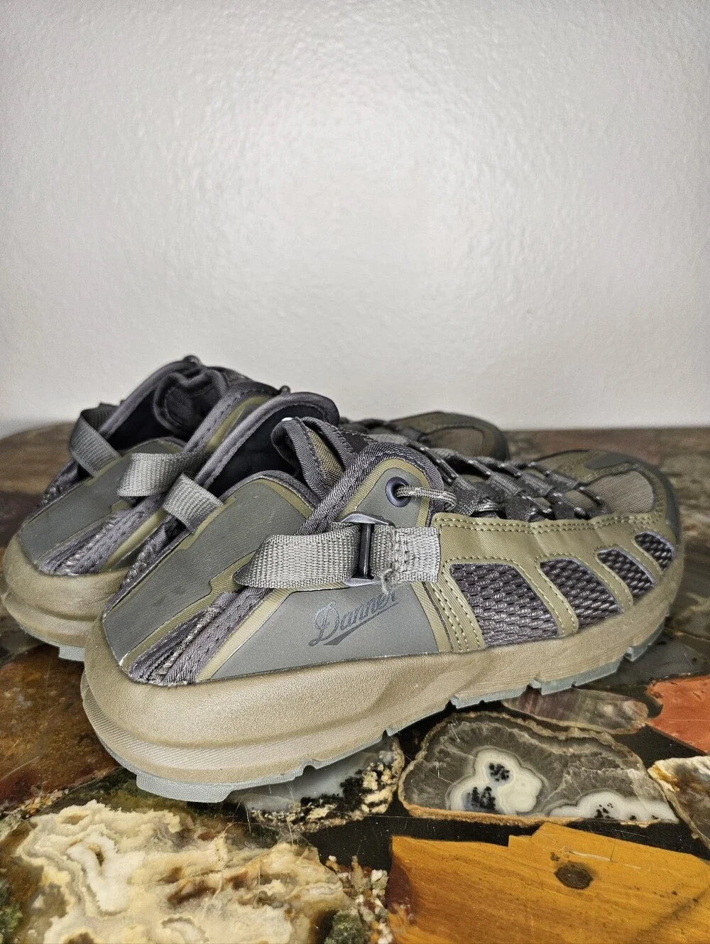 Danner Fullbore Hiking Sandals Mens Size 8 Olive Camping Outdoors